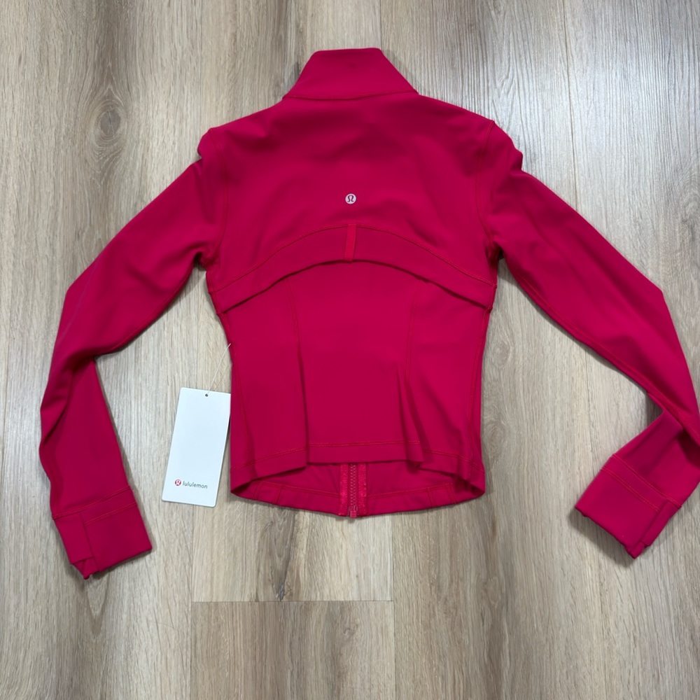 Lululemon Define Cropped Jacket in Pink dragonfruit NWT - Picture 5 of 5